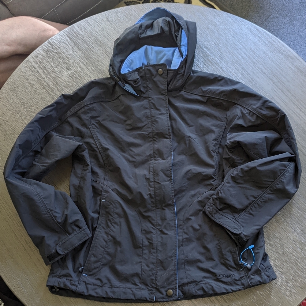 L.L.Bean Women's Fleece Lined Hooded Rain Coat Jacket